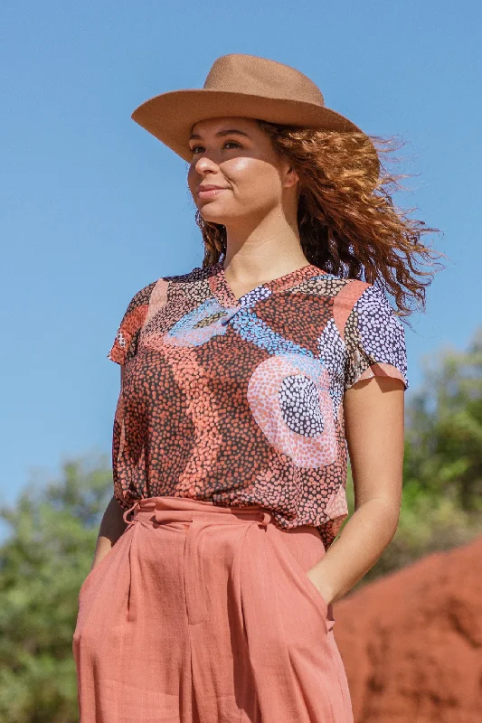 aboriginal-clothes-v-neck-womens-blouses-for-work-ngarlikirlangu