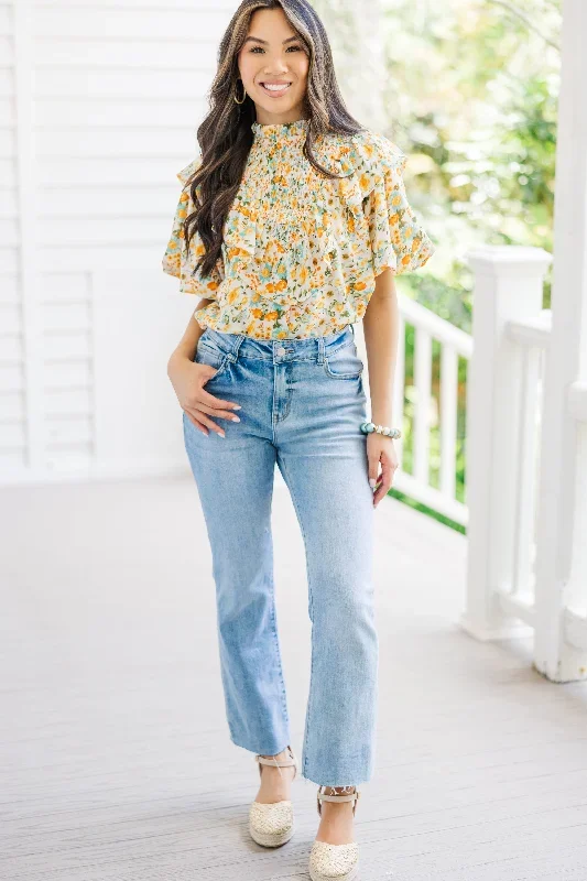 all-the-fun-yellow-ditsy-floral-blouse