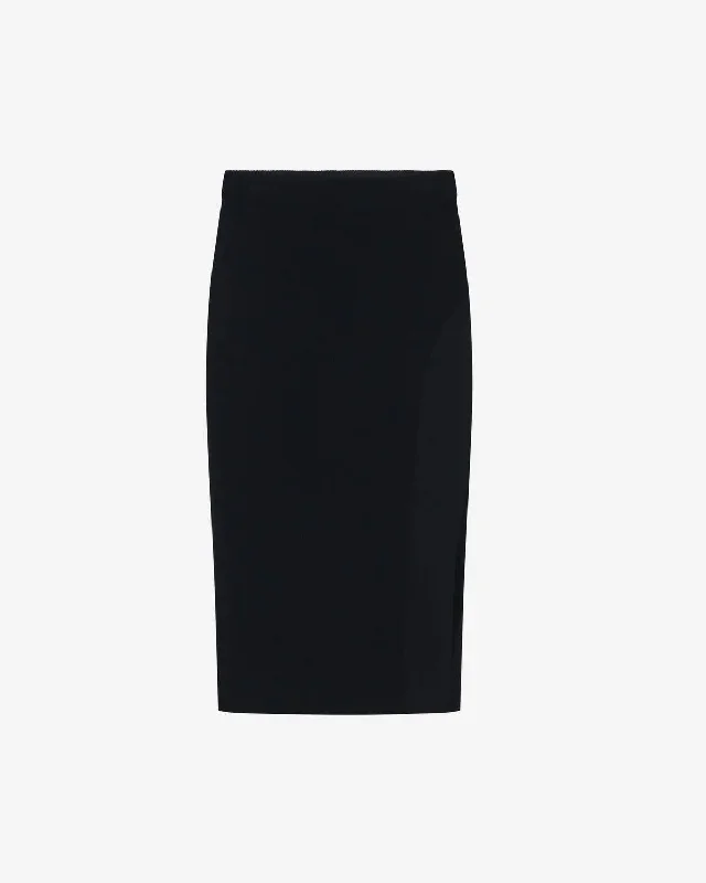 ayoko-skirt-in-black