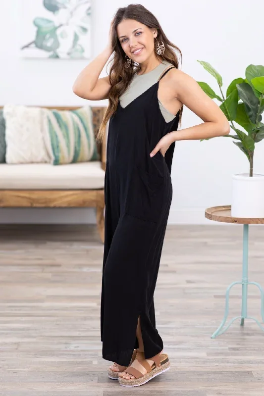 black-wide-leg-jumpsuit-with-pockets