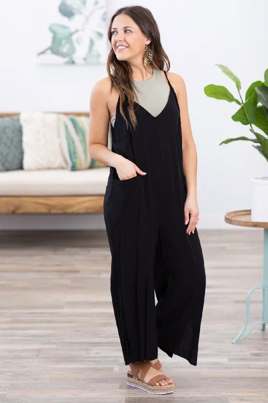 black-wide-leg-jumpsuit-with-pockets