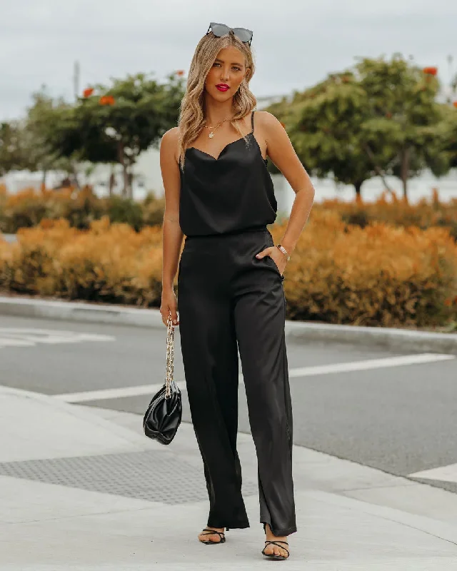 chana-satin-pocketed-high-rise-trousers-black