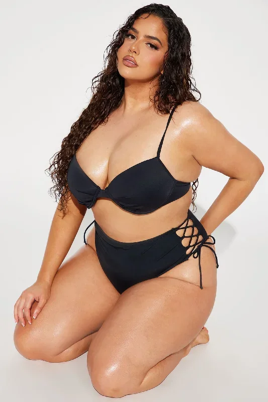 cora-padded-bikini-top-black