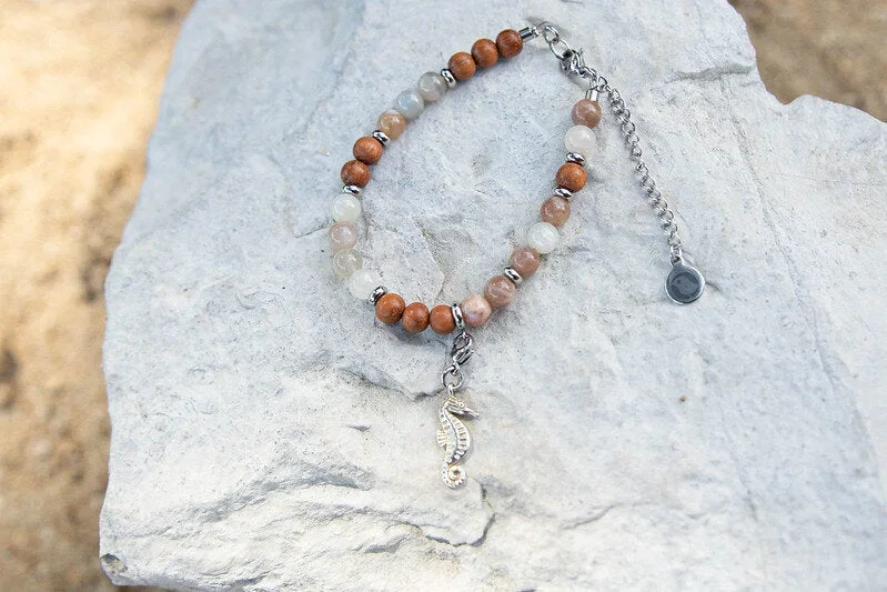 gemstone-and-wood-bracelet-with-charm-mccey