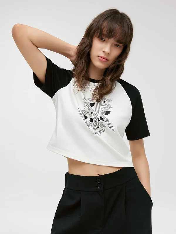 geometric-printed-raglan-sleeves-women-crop-t-shirt-1c7j0b06a