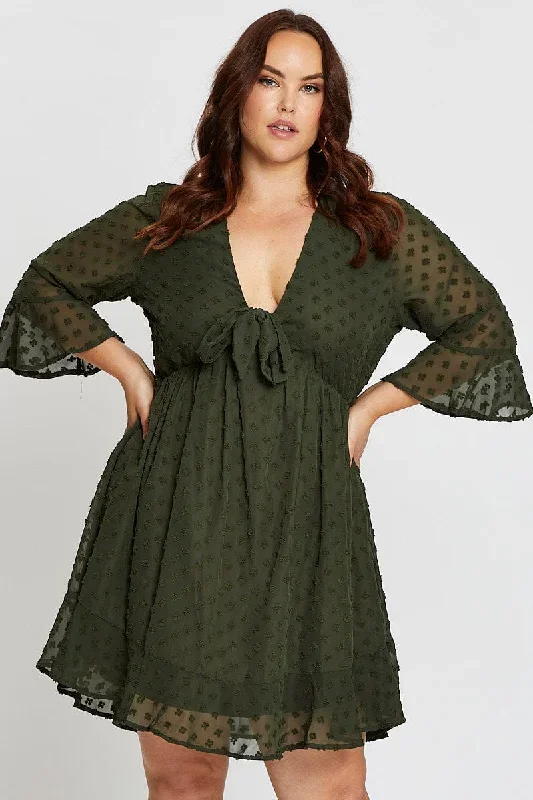 Green 3/4 Sleeve Flock Spot Tie Dress