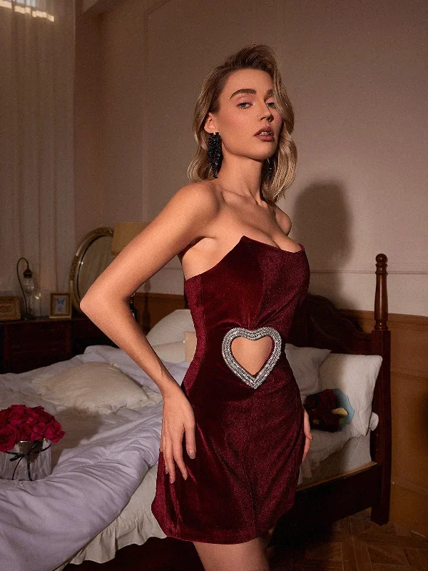 gus-crystal-heart-cutout-velvet-dress