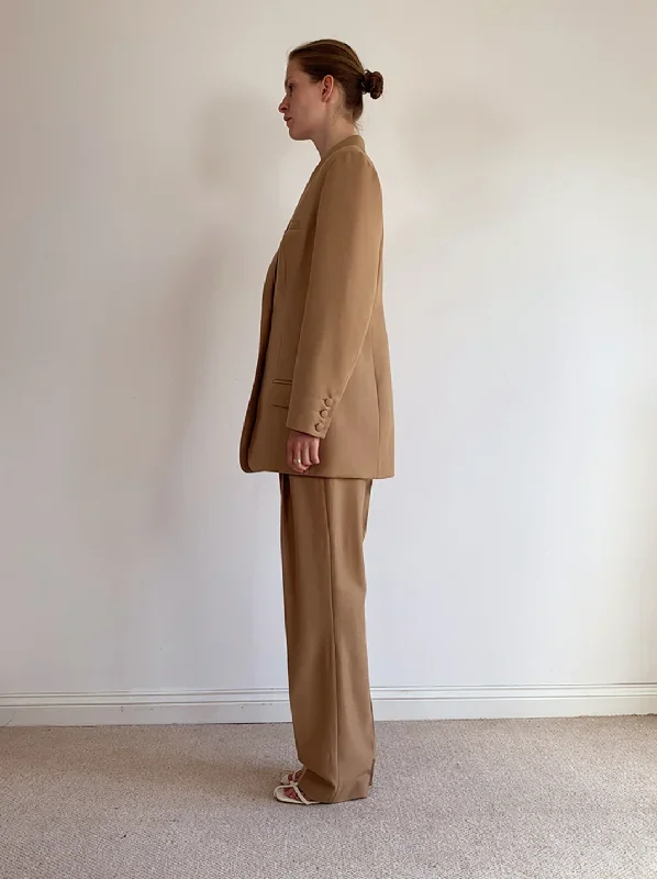 high-waisted-trouser-river-tawny-in-camel