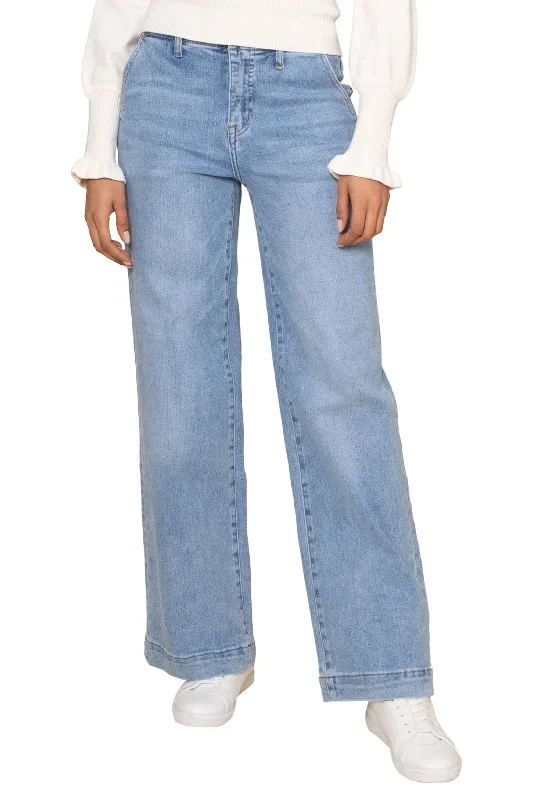 High Rise Wide Leg Jeans With Slant Pocket