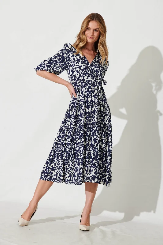 kintan-dress-in-white-with-navy-print