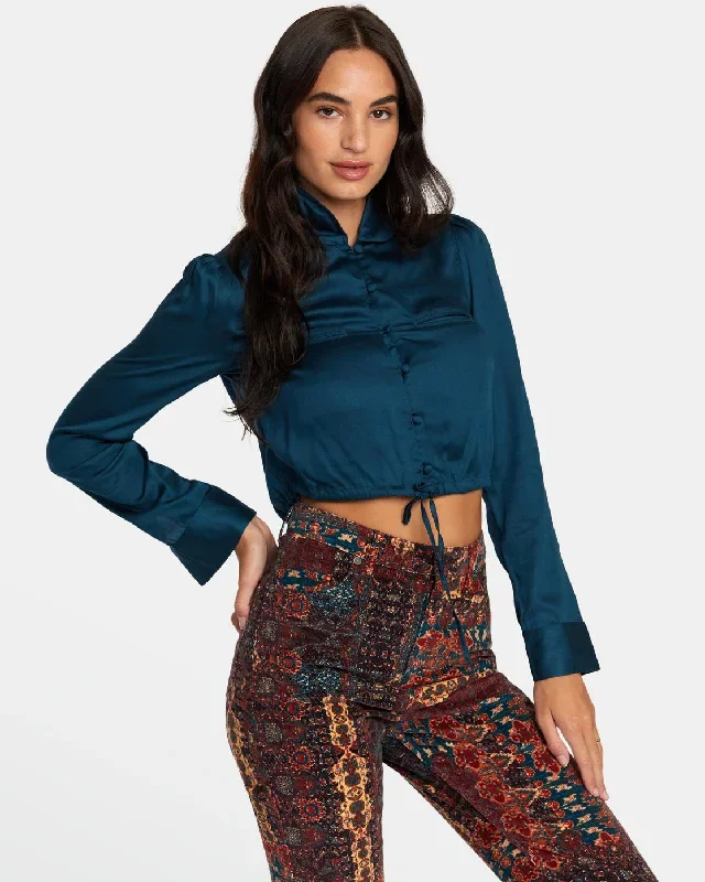 layla-top-long-sleeve-shirt-pond