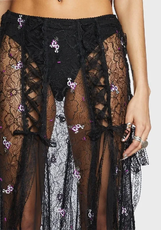 myth-in-bloom-lace-skirt