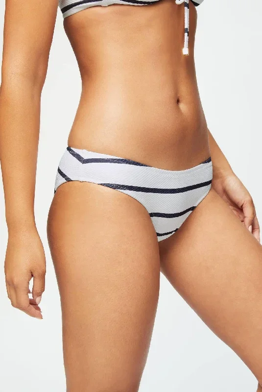 nautical-stripe-bandeau-bikini