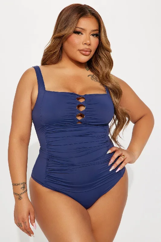 noah-ruched-1-piece-swimsuit-navy