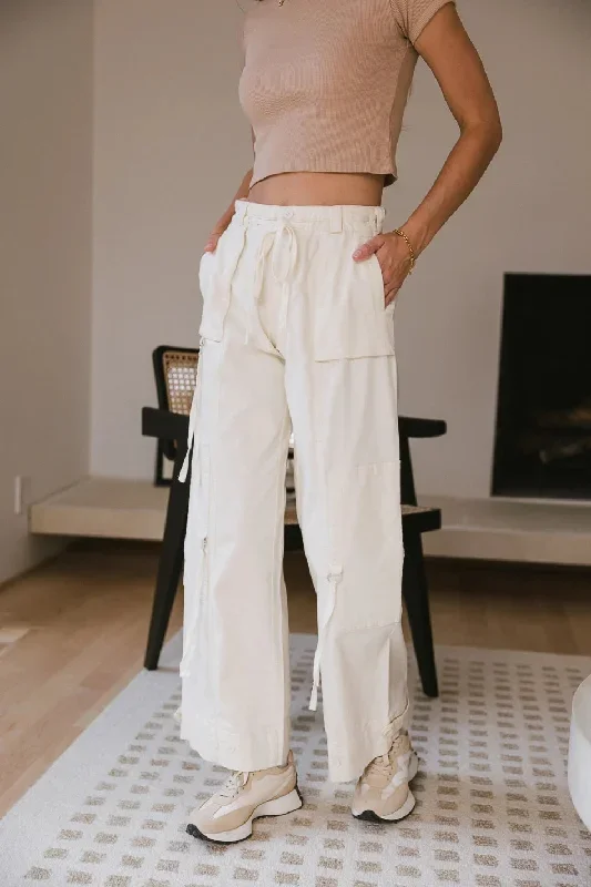 Savannah Cargo Pants in Cream