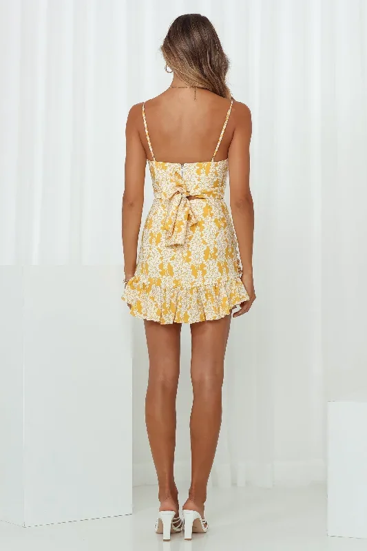 secret-hideout-skirt-yellow