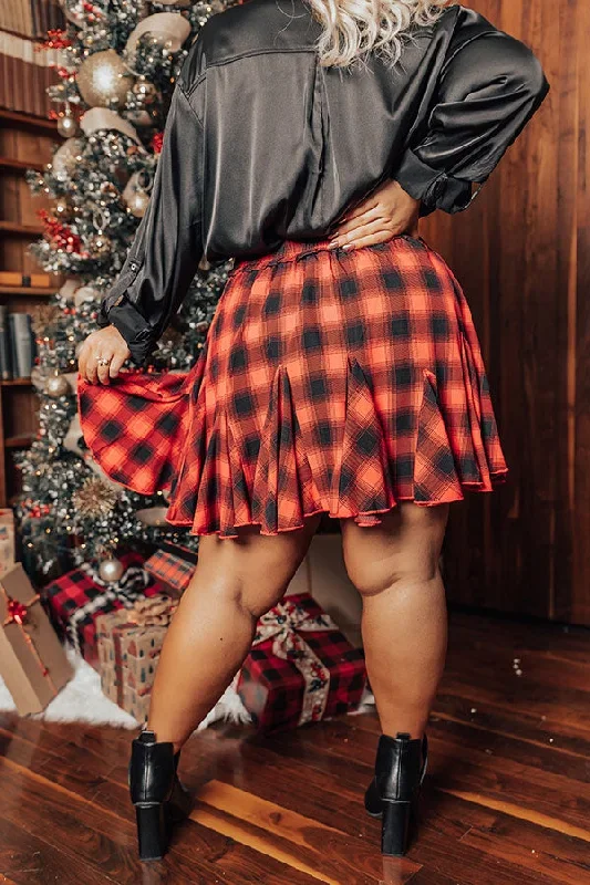 small-town-holiday-skirt-in-red-curves