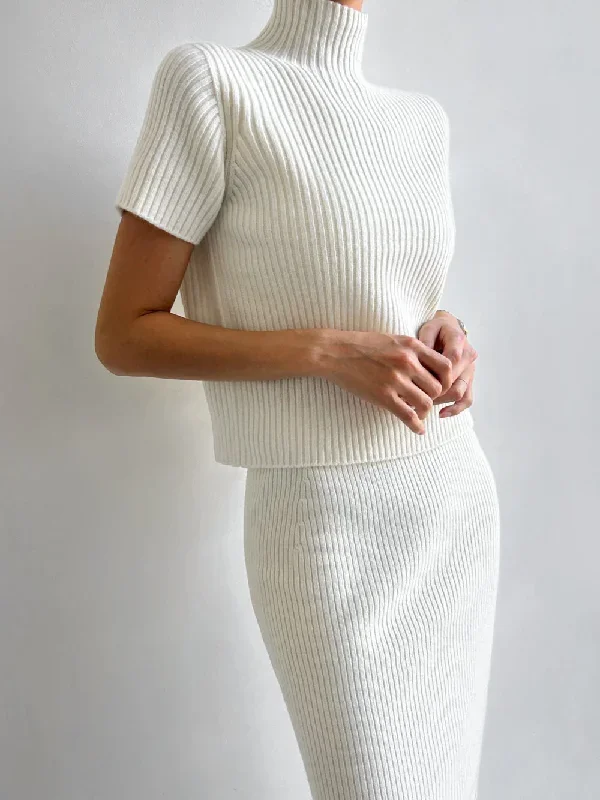 solid-high-neck-split-ribbed-knit-two-pieces-skirt-set