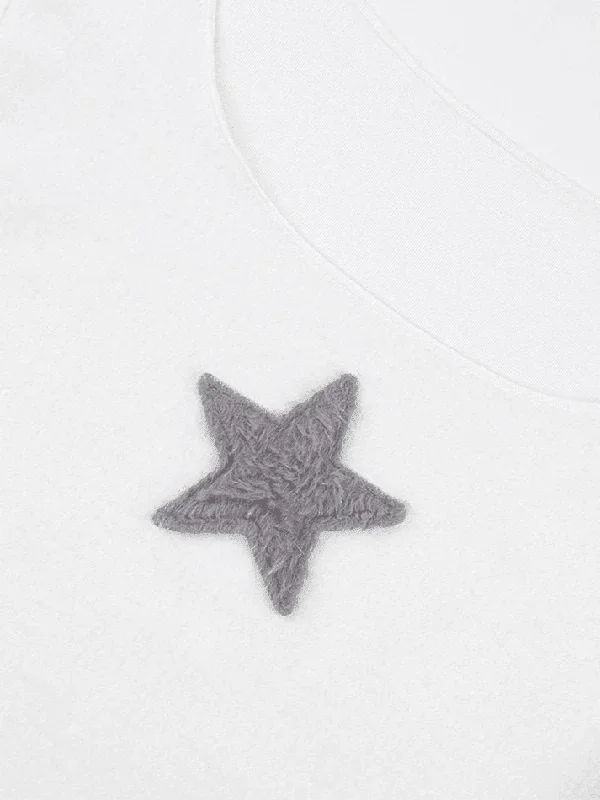 star-patch-long-sleeve-cropped-knit-top