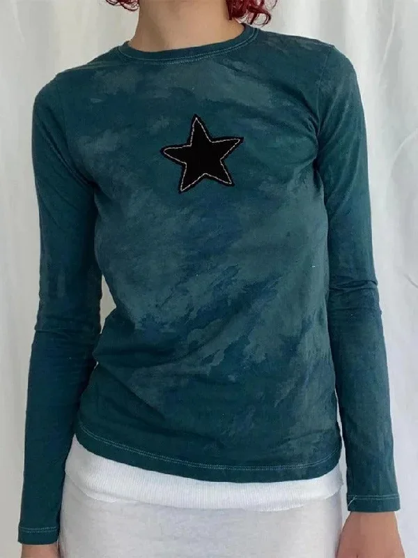 tie-dye-star-patch-embellished-long-sleeve-tee