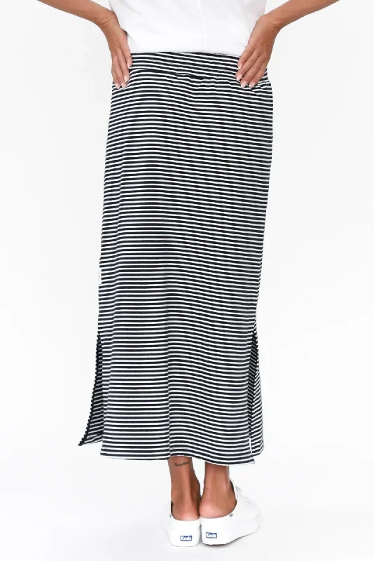 travel-navy-stripe-cotton-maxi-skirt