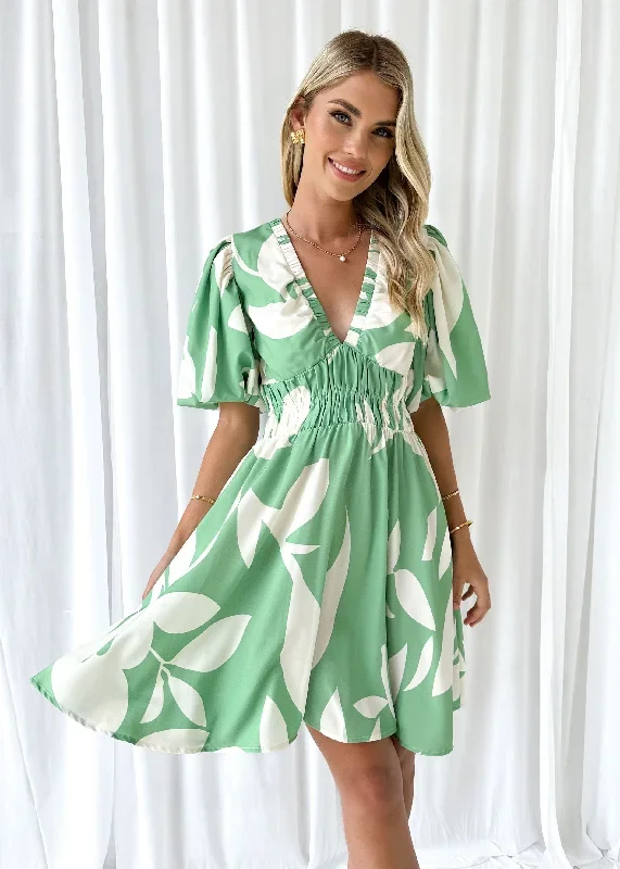 Twisoria Dress - Green Floral