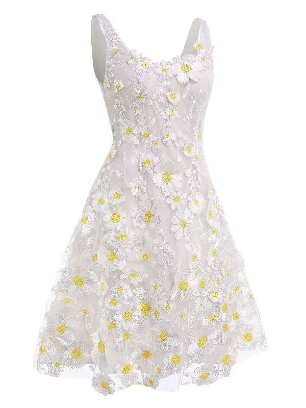 white-1950s-daisy-dreamer-vintage-dress